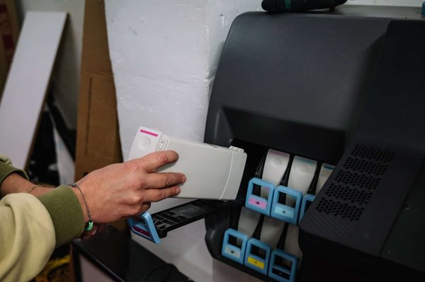 Pourquoi opter pour une imprimante couleur : Les avantages incontournables ?